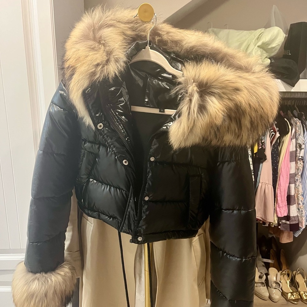 Stylish Black 100% Real Fur-Trimmed Women's Jacket